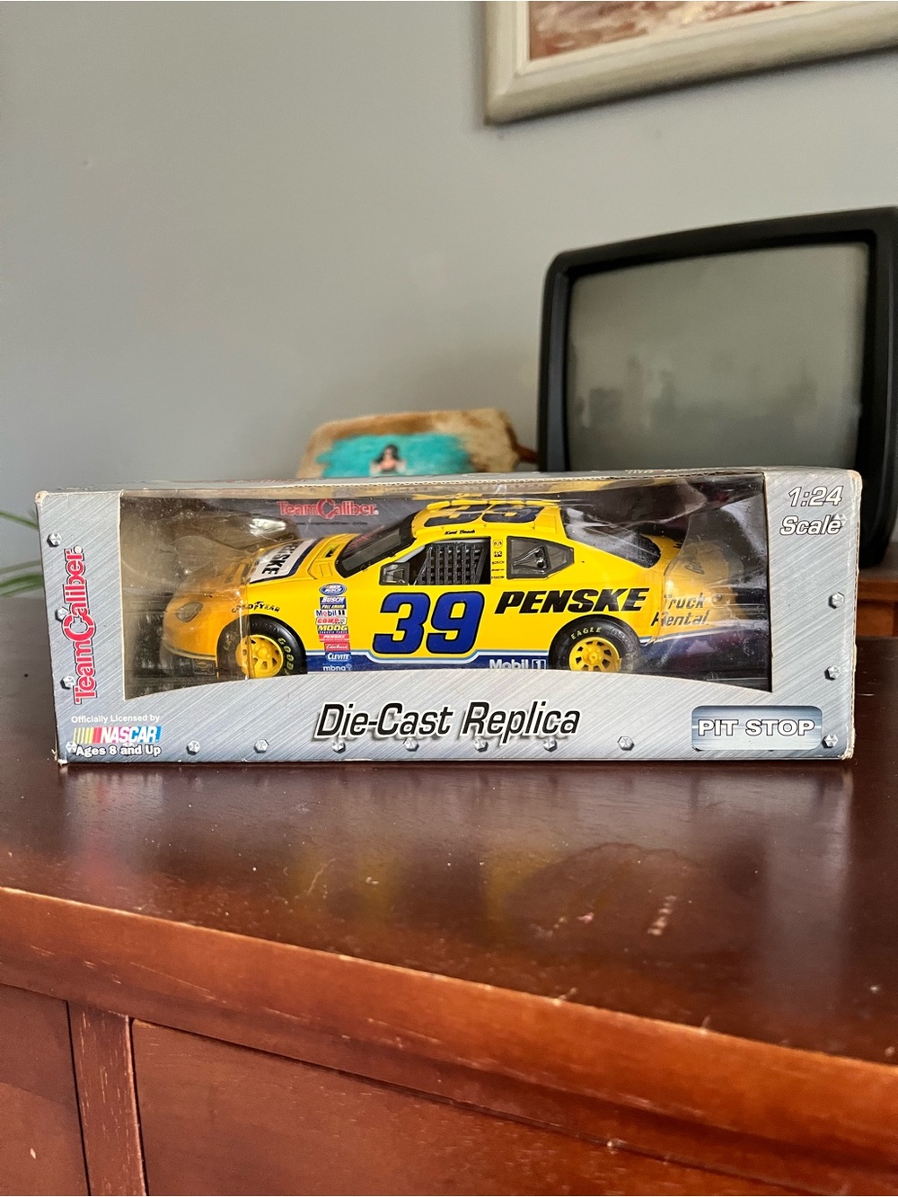 Penske #39 Yellow Die-Cast Replica Race Car - 1:24 Scale